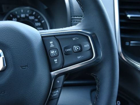 Used 2026 RAM 1500 Laramie AWD/4WD image 18