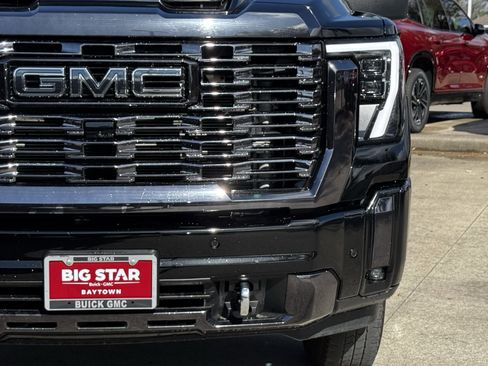 Used 2024 GMC Sierra 3500 Denali Ultimate image 5