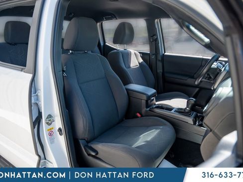 Used 2018 Toyota Tacoma TRD Sport AWD/4WD image 24