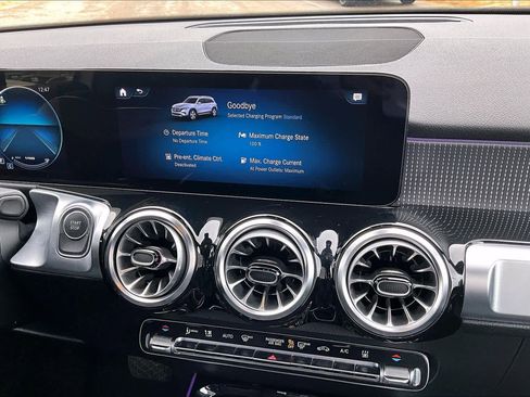 Certified 2023 Mercedes-Benz EQB 300 4MATIC image 6