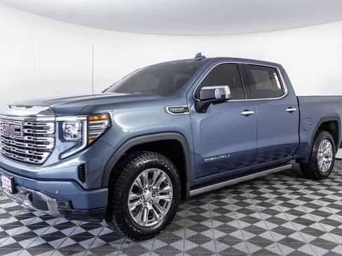 Used 2025 GMC Sierra 1500 Denali AWD/4WD image 13