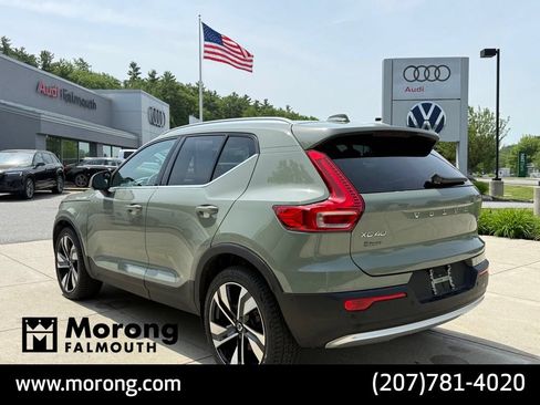 Used 2023 Volvo XC40 B5 Plus w/ Driver Assist Package AWD/4WD image 12