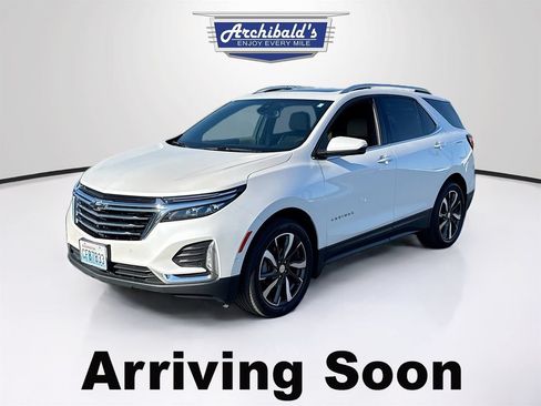 Used 2022 Chevrolet Equinox Premier AWD/4WD image 2