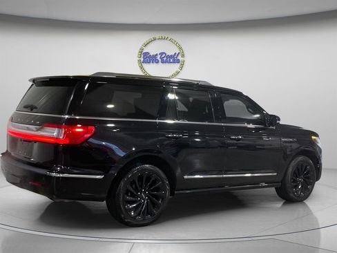 Used 2021 Lincoln Navigator Reserve AWD/4WD image 5