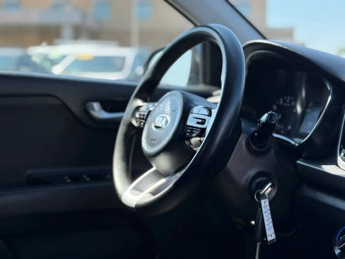 Used 2020 Kia Rio S FWD image 33