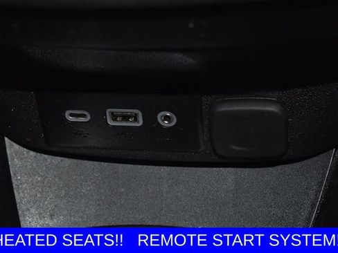Used 2024 Chevrolet Malibu LT FWD image 32