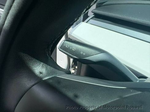 Used 2020 Tesla Model 3 Standard Range Plus RWD image 16