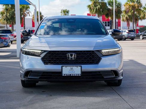 Used 2025 Honda Accord Sport image 6