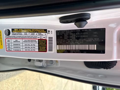 Used 2026 Toyota Highlander XLE AWD/4WD image 39