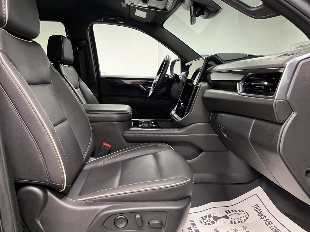 Used 2025 GMC Yukon XL Elevation w/ LPO, Get Active Package AWD/4WD image 56