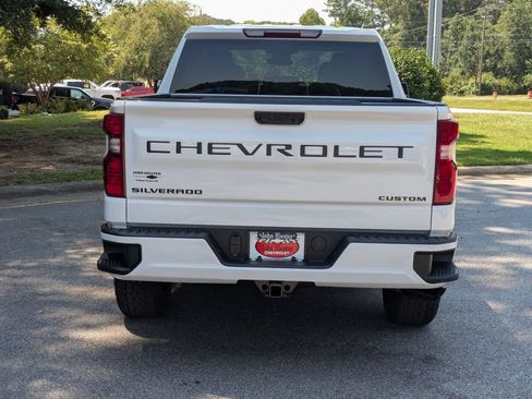 New 2026 Chevrolet Silverado 1500 Custom w/ Turbomax Blackout Package AWD/4WD image 6