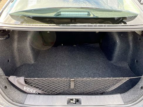 New 2025 Nissan Versa SR image 22