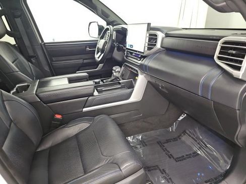 Used 2022 Toyota Tundra Platinum w/ Advanced Package AWD/4WD image 38