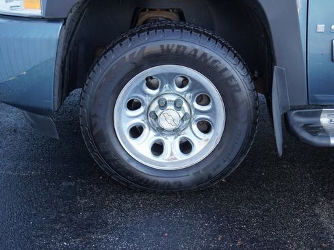 Used 2009 Chevrolet Silverado 1500 LT image 6