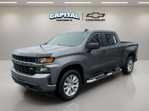 Used 2022 Chevrolet Silverado 1500 Custom AWD/4WD image 1