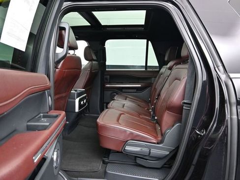 Used 2024 Ford Expedition Max Limited image 23