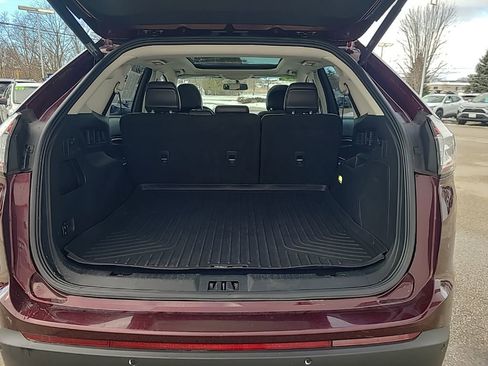 Used 2017 Ford Edge Titanium w/ Technology Package image 17