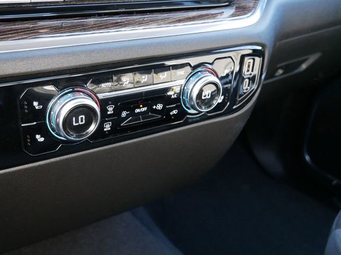 Used 2023 GMC Sierra 1500 Elevation w/ X31 Off-Road Package image 19