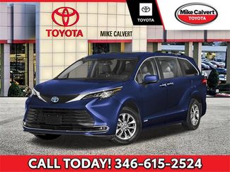 New 2025 Toyota Sienna XLE video 1