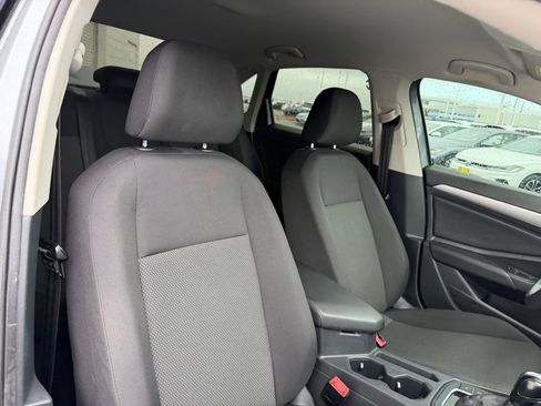 Used 2020 Volkswagen Jetta S image 20