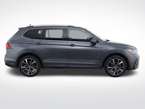 Used 2022 Volkswagen Tiguan SEL R-Line image 8