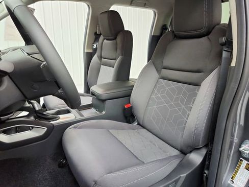 New 2026 Nissan Frontier SV w/ SV Convenience Package RWD image 19
