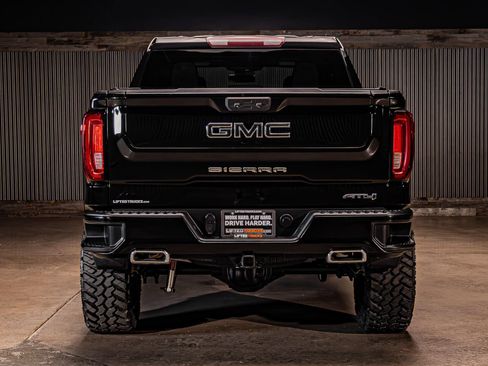 Used 2022 GMC Sierra 1500 AT4 AWD/4WD image 12