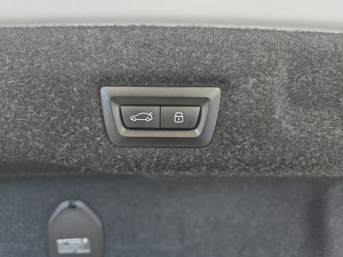 Used 2026 BMW 530i 530i w/ M Sport Package image 31