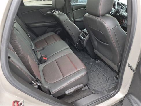 Used 2021 Chevrolet Blazer RS w/ Enhanced Convenience Package image 18