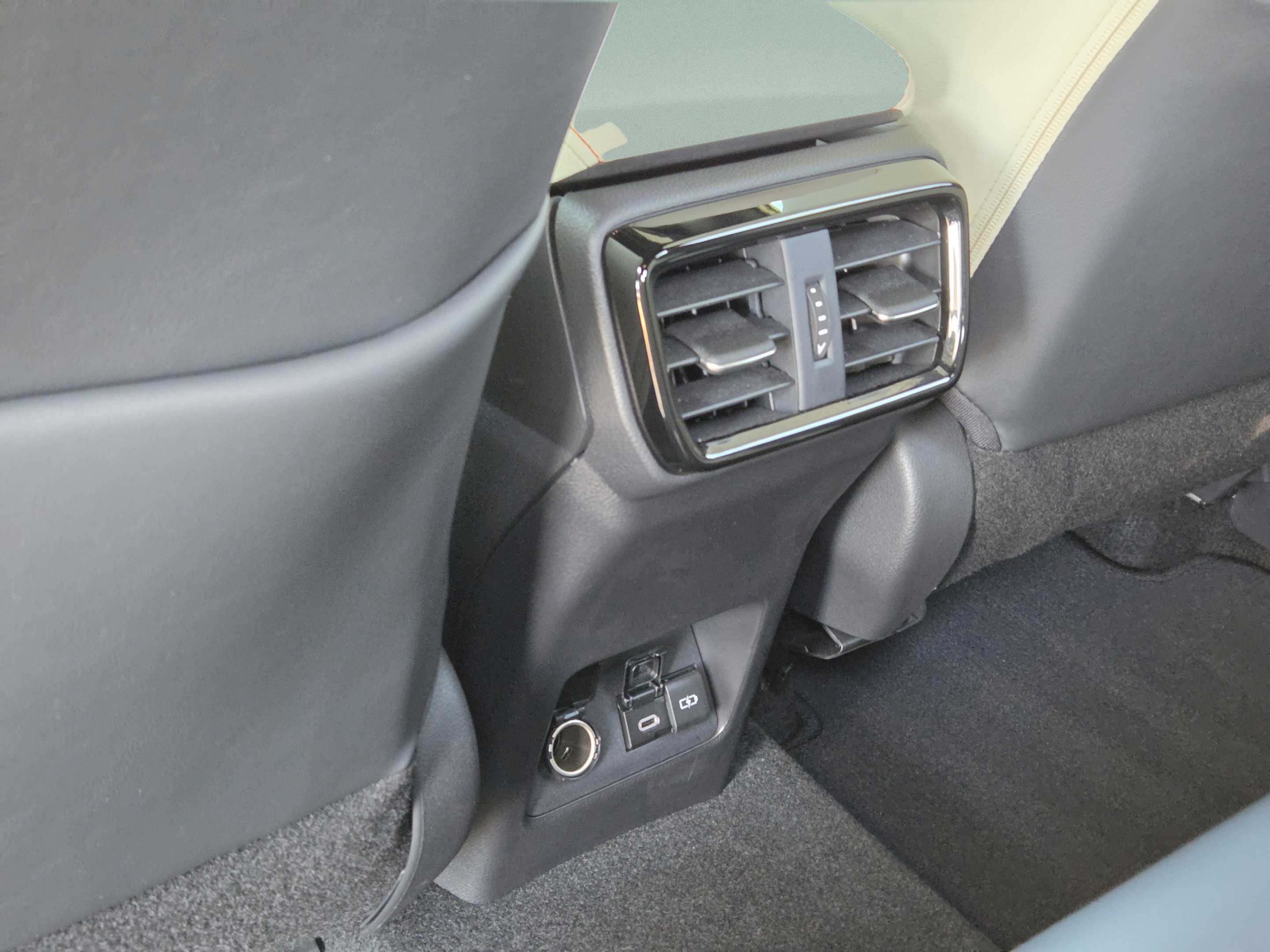 Used 2024 Lexus NX 350 AWD w/ Vision Package image 29