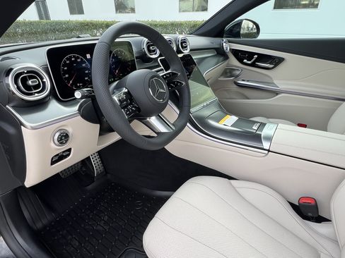 New 2026 Mercedes-Benz CLE 300 4MATIC Coupe image 16