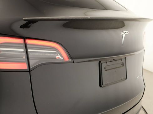 Used 2021 Tesla Model Y Performance AWD/4WD image 36