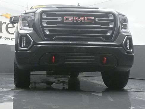 Used 2022 GMC Sierra 1500 AT4 w/ AT4 Premium Package image 4