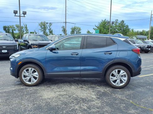 Used 2024 Buick Encore GX Preferred AWD/4WD image 28