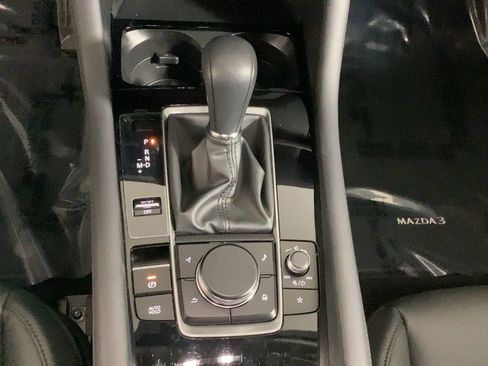 Certified 2025 MAZDA MAZDA3 s image 24