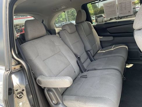 Used 2016 Honda Odyssey SE image 15