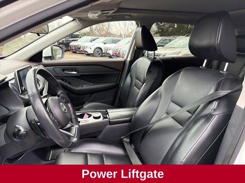 Used 2023 Nissan Rogue SV w/ SV Premium Package image 11