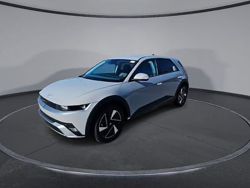 New 2026 Hyundai Ioniq 5 SEL image 7