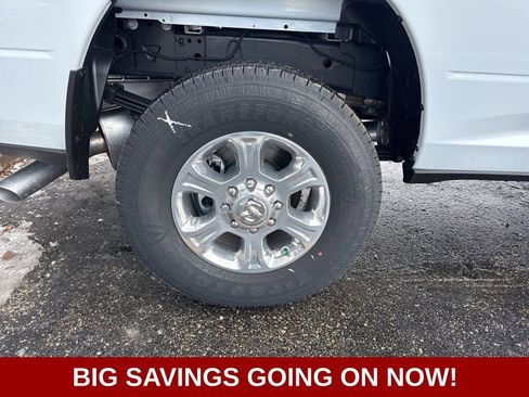 New 2025 RAM 3500 Big Horn image 13