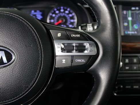Used 2019 Kia Cadenza Technology image 27
