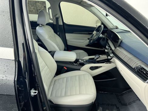 Used 2024 Kia Telluride SX Prestige image 27