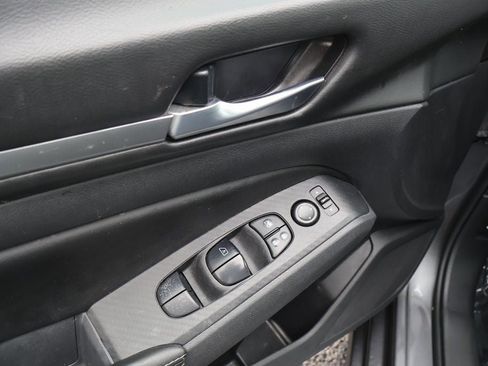 Used 2022 Nissan Altima 2.5 SV image 23