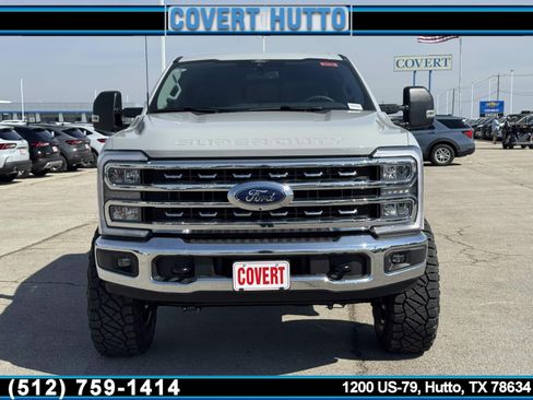 New 2026 Ford F250 XLT w/ XLT Premium Package image 4
