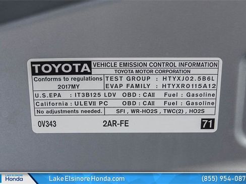 Used 2017 Toyota Camry XSE image 32