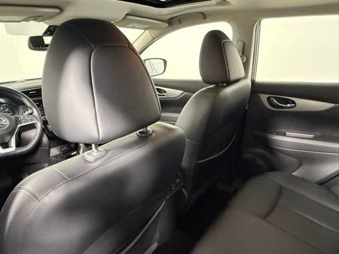 Used 2020 Nissan Rogue Sport SL w/ Premium Package image 37