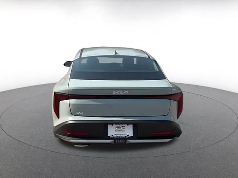 Used 2026 Kia K4 FWD image 8