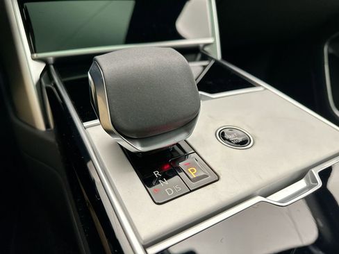 New 2026 Land Rover Range Rover SE AWD/4WD image 24
