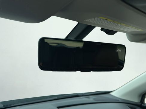 Used 2019 Subaru Ascent Touring w/ Popular Package #3 AWD/4WD image 7