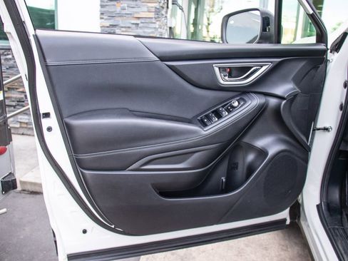 Used 2019 Subaru Forester Premium image 9