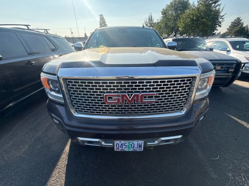 Used 2015 GMC Sierra 1500 Denali w/ Driver Alert Package AWD/4WD image 2